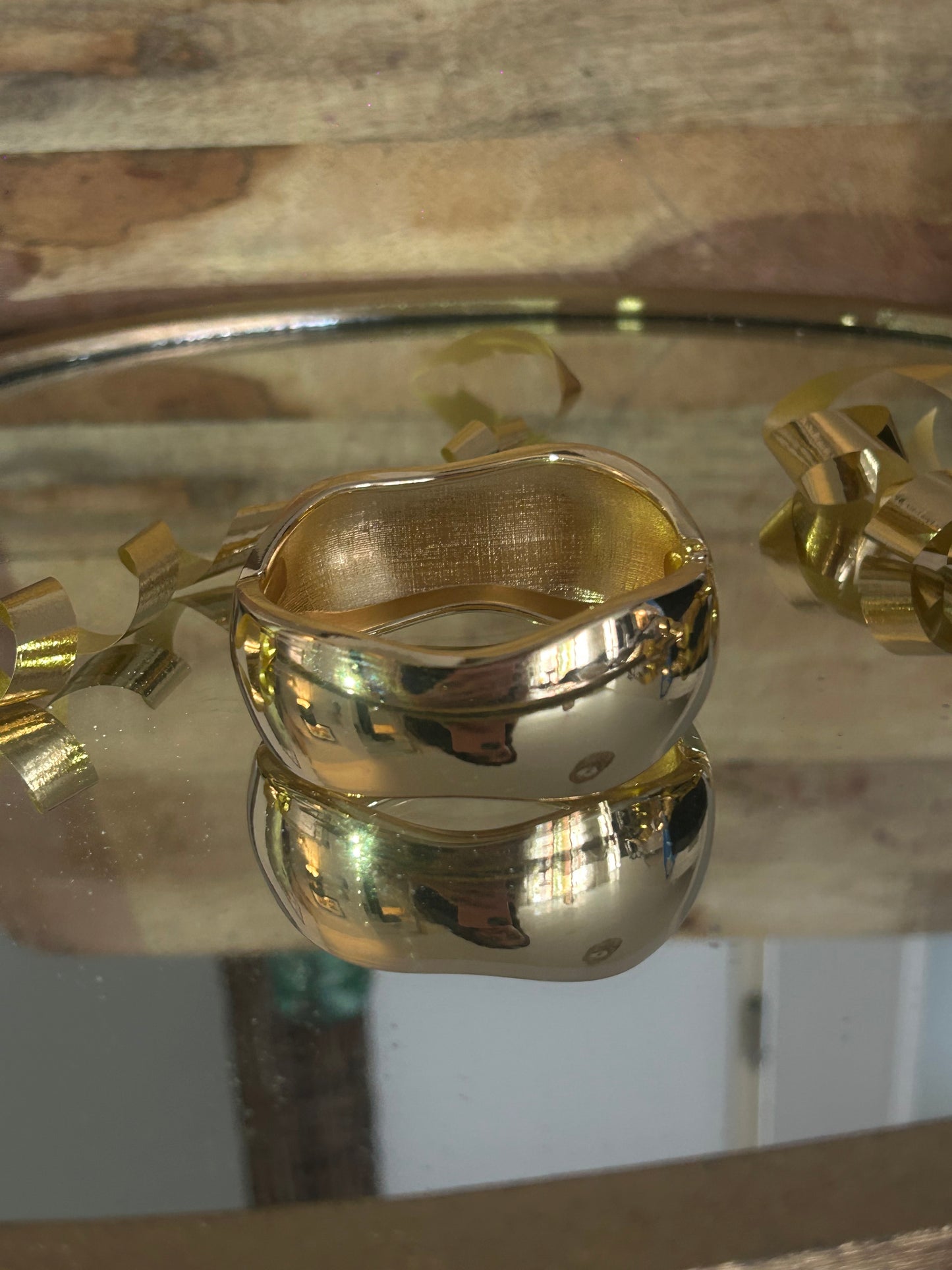 Ella Bangle