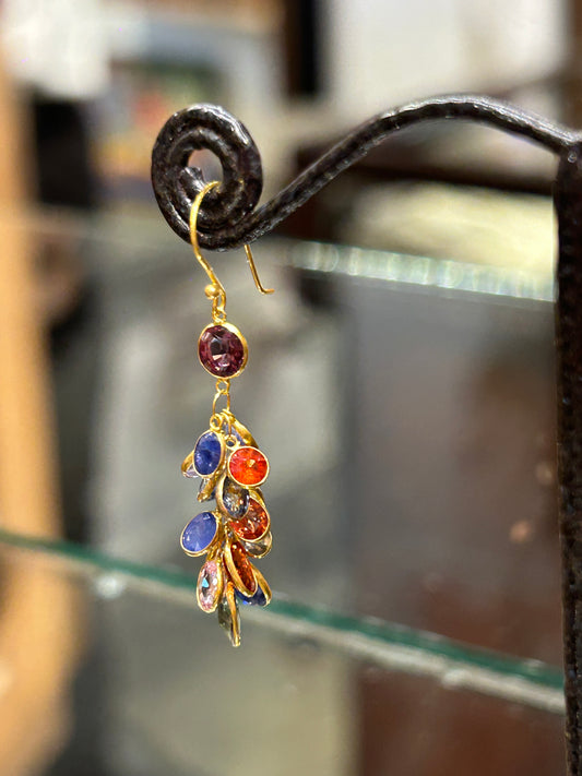 Holi Glow earrings