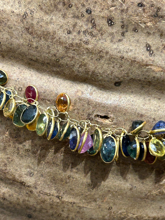 Holi Glow necklace